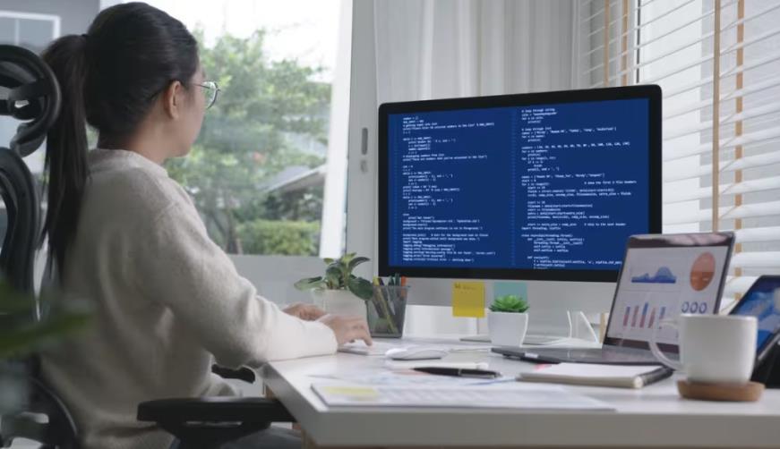 青海企业数字化解决方案:机器学习赋能商业模式升级的核心路径